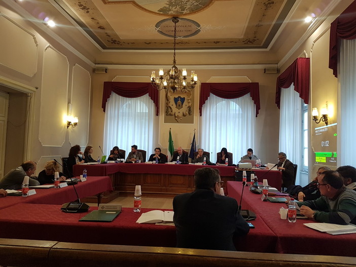 Niente TARI ad Alassio per i nuovi esercizi commerciali Niente TARI ad Alassio per i nuovi esercizi commerciali