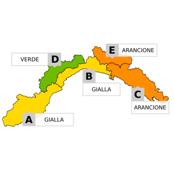Maltempo: allerta gialla per temporali prorogata fino alla mezzanotte, pericolo mareggiata