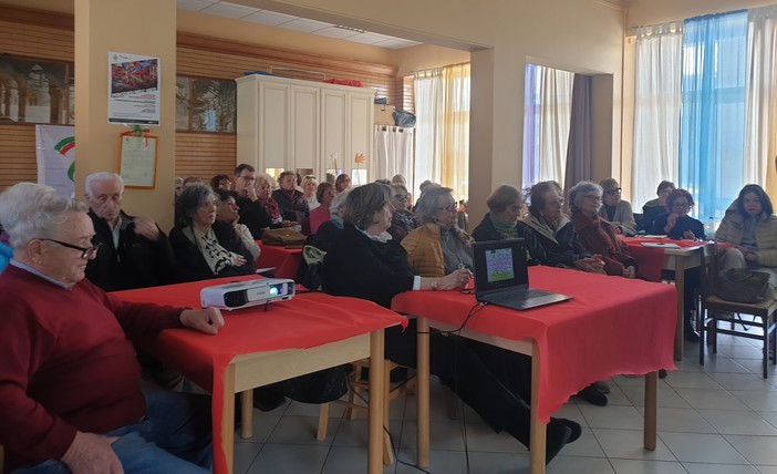 Invecchiamento attivo e salute cognitiva: al centro anziani di Pietra Ligure il progetto "Memory Training" Invecchiamento attivo e salute cognitiva: al centro anziani di Pietra Ligure il progetto "Memory Training"