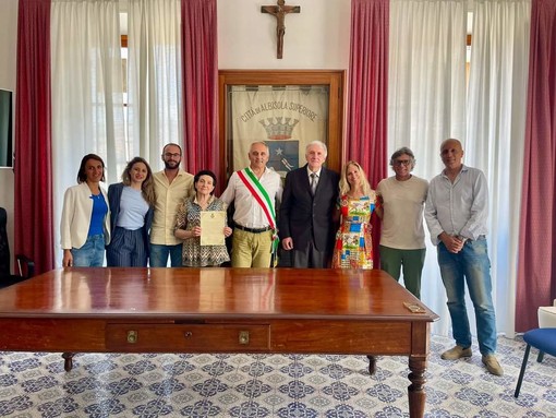 Chiusura Molino di Ellera, l'amministrazione ringrazia gli storici titolari: "Lasciata un'impronta indelebile nel cuore di tutti" Chiusura Molino di Ellera, l'amministrazione ringrazia gli storici titolari: "Lasciata un'impronta indelebile nel cuore di tutti"