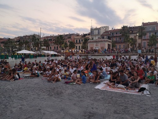 Loano, il "Cinema in spiaggia" ai Bagni Lampara si chiude con "Megamind"