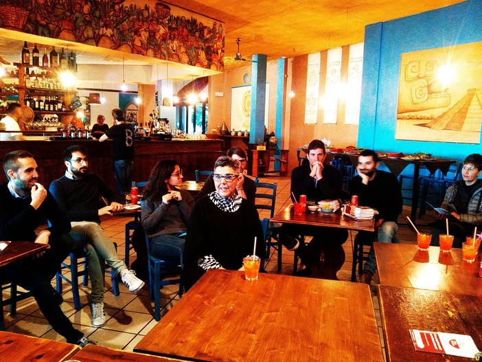 Finale Ligure: la candidata sindaco Tiziana Cileto incontra gli elettori più giovani