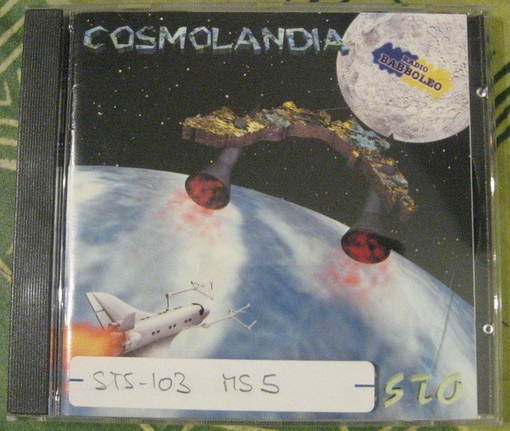 Massimo Morini e i Buio Pesto cercano un collezionista pronto ad acquistare il cd volato nello spazio Massimo Morini e i Buio Pesto cercano un collezionista pronto ad acquistare il cd volato nello spazio