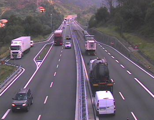 Controesodo estivo: code di quattordici chilometri sulla A10 tra Finale ed Albisola a causa di un incidente