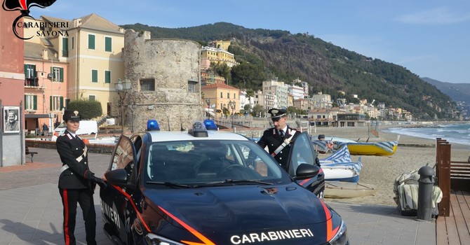 Alassio, alla  guida di un furgone con documenti falsi. Arrestato un cinquantenne di origini romene