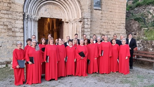 Loano, il Coro Polifonico di Valleggia chiude il "Settembre musicale dei turchini" Loano, il Coro Polifonico di Valleggia chiude il "Settembre musicale dei turchini"