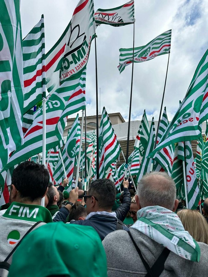La Cisl Liguria piange Ettore Torzetti: "Un uomo dalle qualità straordinarie" La Cisl Liguria piange Ettore Torzetti: "Un uomo dalle qualità straordinarie"