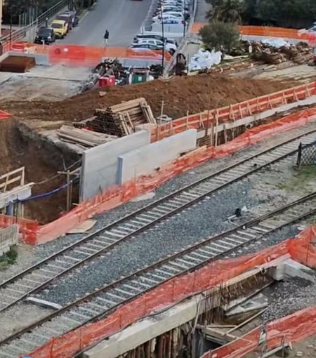 Vado, alle fasi finali l'eliminazione del passaggio a livello: entro fine aprile riapre via Sabazia ad un senso di marcia