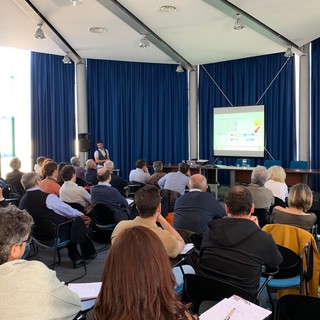 Savona, grande partecipazione al seminario sulle ristrutturazioni e sull'efficientamento energetico Savona, grande partecipazione al seminario sulle ristrutturazioni e sull'efficientamento energetico