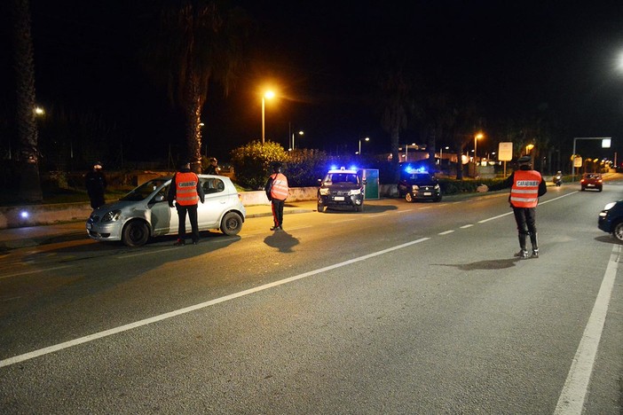 Carabinieri, controllo del territorio: due arresti tra Loano e Borghetto (FOTO) Carabinieri, controllo del territorio: due arresti tra Loano e Borghetto (FOTO)
