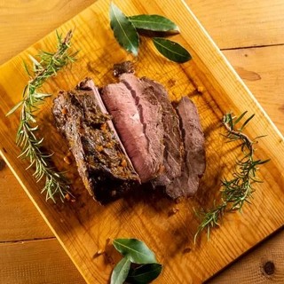 A Natale la carne piemontese è regina in tavola, adesso direttamente a casa tua! Informati qui