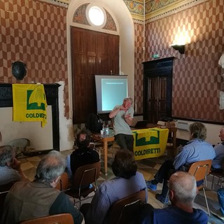 Coldiretti Savona, ieri a Finalborgo un incontro per capire come difendersi dagli attacchi degli ungulati