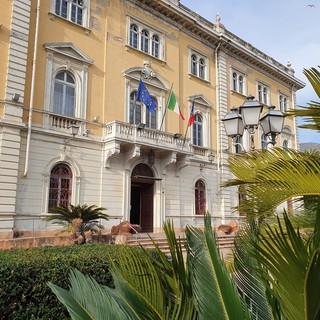 Alassio, approvata in Consiglio la programmazione di nuove scuole, parcheggi e ripascimento spiagge Alassio, approvata in Consiglio la programmazione di nuove scuole, parcheggi e ripascimento spiagge