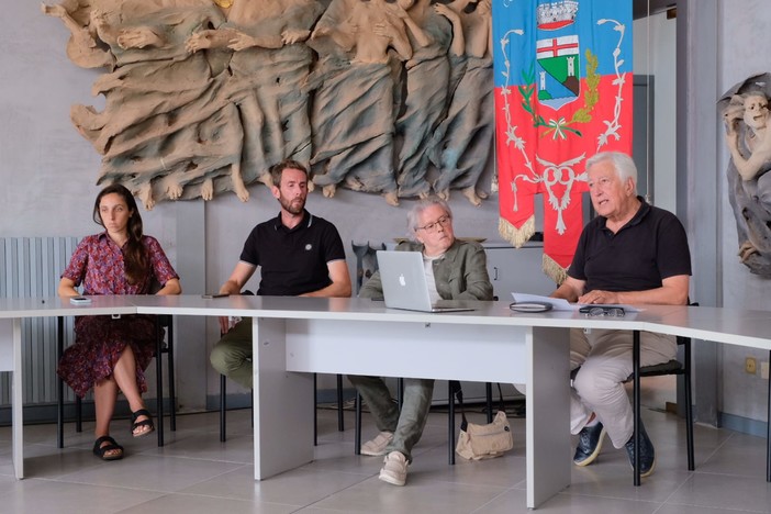 Il Festival teatrale di Borgio Verezzi chiude la 56esima edizione e punta a migliorare ancora: "Distinguersi per non estinguersi" (VIDEO)