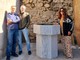 In foto, l'assessore ai Cimiteri Roberta Zucchinetti insieme al funzionario comunale Ing. Luca Corciulo e all'operaio del cimitero di Alassio Roberto Giacinto. In foto, l'assessore ai Cimiteri Roberta Zucchinetti insieme al funzionario comunale Ing. Luca Corciulo e all'operaio del cimitero di Alassio Roberto Giacinto.