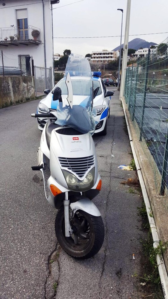 Non si ferma all'Alt, arrestato marocchino pregiudicato per resistenza a Pubblico Ufficiale