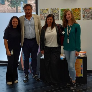 “I colori della salute mentale”, presentato il progetto di Mail art di Asl2 (FOTO)