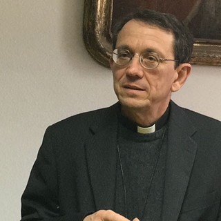 Il vescovo della diocesi di Savona-Noli incontra i sindaci e i dirigenti scolastici