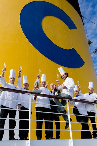 Quattro famosi ristoratori firmano i piatti di Natale e Capodanno sulle navi Costa Quattro famosi ristoratori firmano i piatti di Natale e Capodanno sulle navi Costa