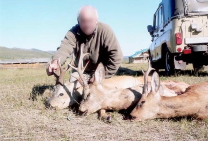 Enpa, è subito polemica sulla caccia di selezione: "Macellazione estiva nei boschi"