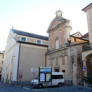 La Parrocchia di Ceriale aiuta Amatrice