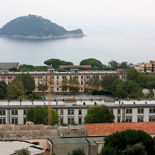 Albenga, i Cittadini Stanchi: "No al C.I.E. e no alla privatizzazione sanitaria"