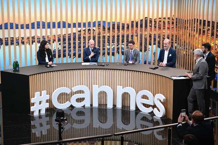 Regione Liguria ospite al Mipim 2025: presentato a Cannes il progetto di riqualificazione di Villa Zanelli di Savona Regione Liguria ospite al Mipim 2025: presentato a Cannes il progetto di riqualificazione di Villa Zanelli di Savona