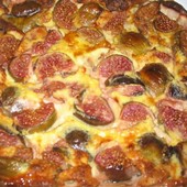 Clafoutis di prugne e fichi Clafoutis di prugne e fichi