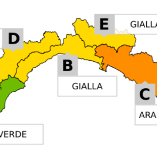 Prorogata l'allerta meteo: ancora pioggia specie sul levante savonese