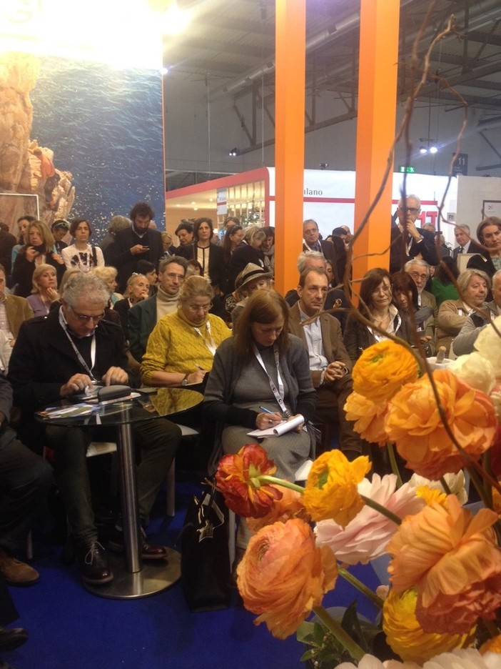 Presentato il nuovo www.agenziainliguria.it per i professionisti del turismo Presentato il nuovo www.agenziainliguria.it per i professionisti del turismo