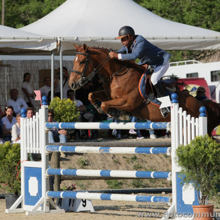 Pallare: il centro ippico Le Poiane ospita sabato 4 e domenica 5 i campionati regionali di salto ostacoli