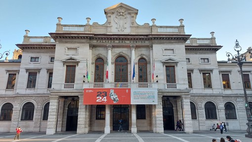 Savona, il Comune al lavoro su un progetto sperimentale per rilanciare il commercio e combattere lo sfitto Savona, il Comune al lavoro su un progetto sperimentale per rilanciare il commercio e combattere lo sfitto