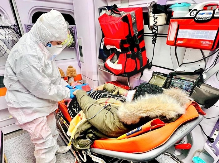 Coronavirus, la Liguria resta in zona gialla: attivati per precauzione 100 nuovi posti letto dedicati al Covid Coronavirus, la Liguria resta in zona gialla: attivati per precauzione 100 nuovi posti letto dedicati al Covid