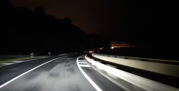 Mancata illuminazione sull'Aurelia e nelle frazioni a Celle: il Comune stanzia 150mila euro