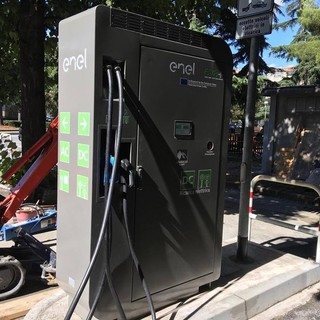 Savona, in arrivo 10 colonnine di ricarica veicoli elettrici