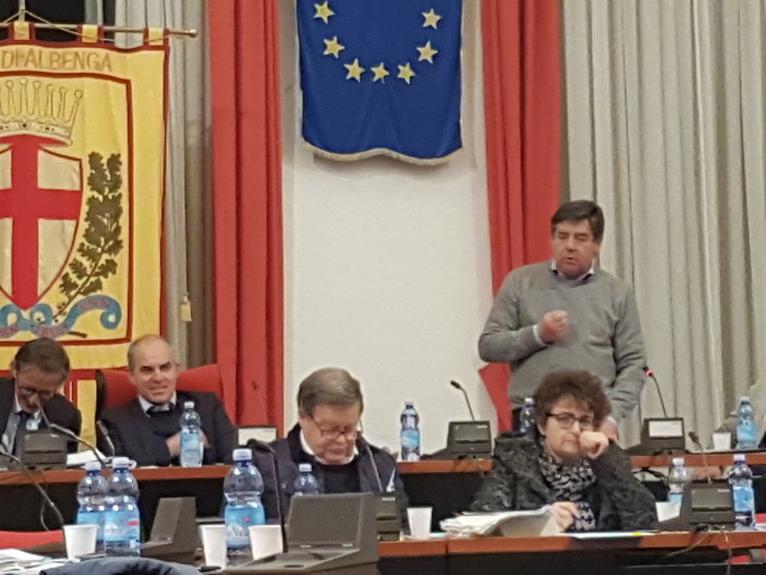 Albenga dice addio a Teknoservice, lunedì inizia l'era Sat Albenga dice addio a Teknoservice, lunedì inizia l'era Sat