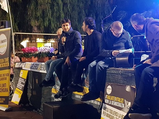 Di Battista ad Albenga, Di Lieto risponde a Ciangherotti: "La storia della sanità ligure la conosciamo bene§" Di Battista ad Albenga, Di Lieto risponde a Ciangherotti: "La storia della sanità ligure la conosciamo bene§"