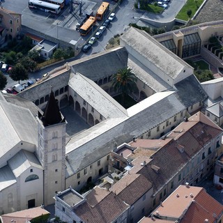 La storia di sera nell'antica Finalborgo