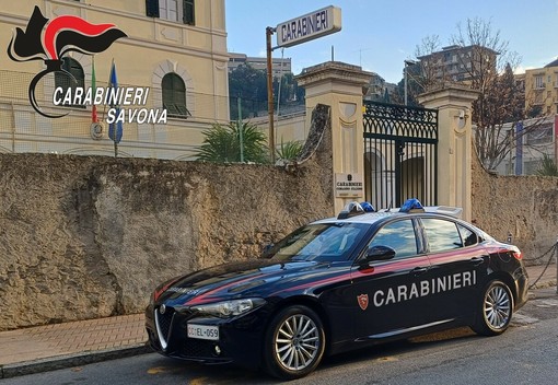 Rave party sulla Colla di San Giacomo, fugge all’alt e sperona un’auto dei Carabinieri: arrestato un 28enne Rave party sulla Colla di San Giacomo, fugge all’alt e sperona un’auto dei Carabinieri: arrestato un 28enne