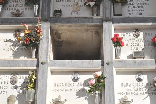 Emergenza posti al cimitero di Leca d’Albenga, Stalla: &quot;La soluzione eliminare le concessioni perpetue&quot;