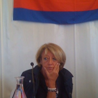 Dina Molino in una manifestazione dell’estate 2011