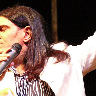 Notte bianca a Ceriale con il tributo a Renato Zero