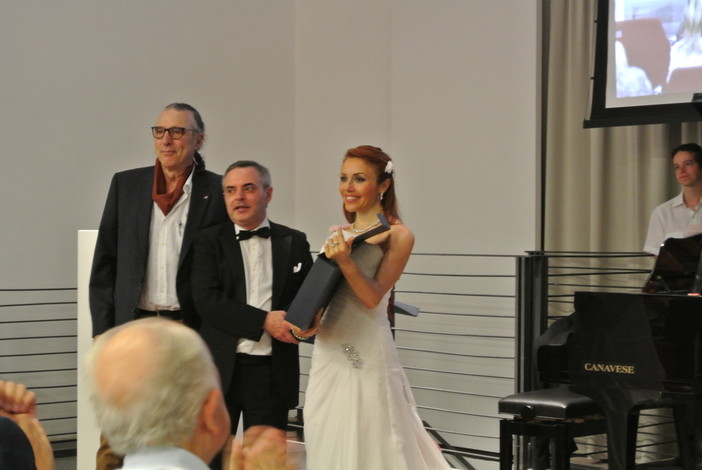 Un pubblico entusiasta al Concerto lirico benefico di Assonautica Savona