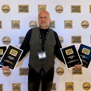 Sassello, il whisky "Il Signor Camillo" trionfa ai World Whiskies Awards di Londra