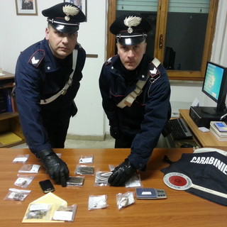 Centrale della droga in una officina a Carcare