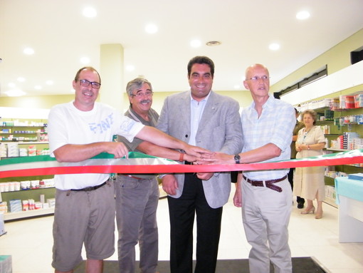 Albenga, inaugurata la nuova Farmacia in via Dalmazia