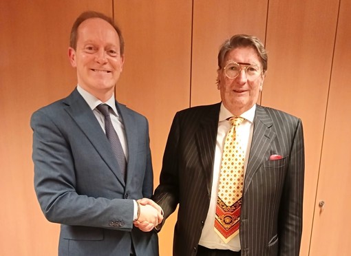 Andora, il sindaco Mauro Demichelis eletto Coordinatore Regionale dell’Associazione “Città dell’Olio” Liguria Andora, il sindaco Mauro Demichelis eletto Coordinatore Regionale dell’Associazione “Città dell’Olio” Liguria