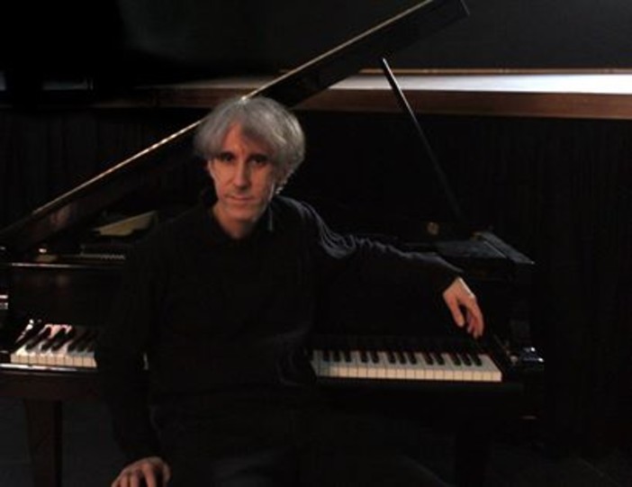 Immagine tratta dal profilo Facebook ufficiale di Federico De Caroli Immagine tratta dal profilo Facebook ufficiale di Federico De Caroli