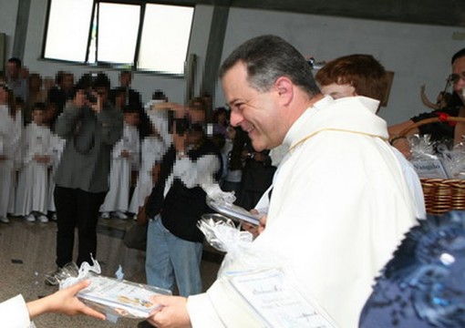 La chiesa assolve Don Luciano Massaferro, tornerà a celebrare messa