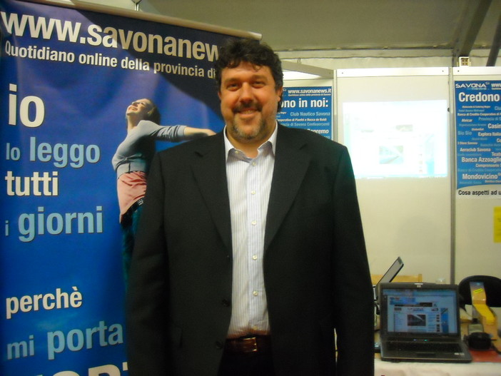 Il ritorno di Angelone: in riunione a Roma con i presidenti delle province difende a spada tratta la propria "sedia" Il ritorno di Angelone: in riunione a Roma con i presidenti delle province difende a spada tratta la propria "sedia"
